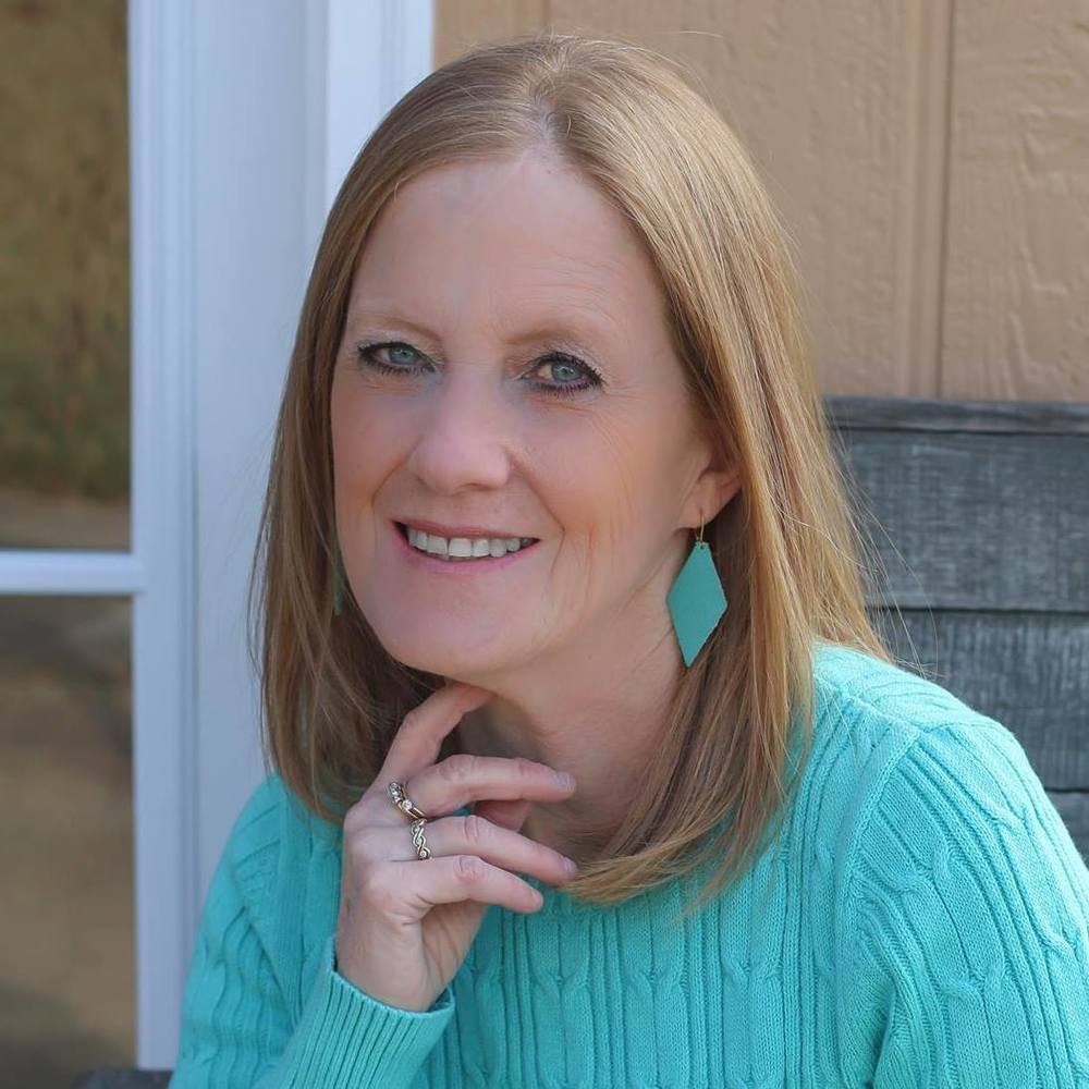 Meet your Posher, Julie